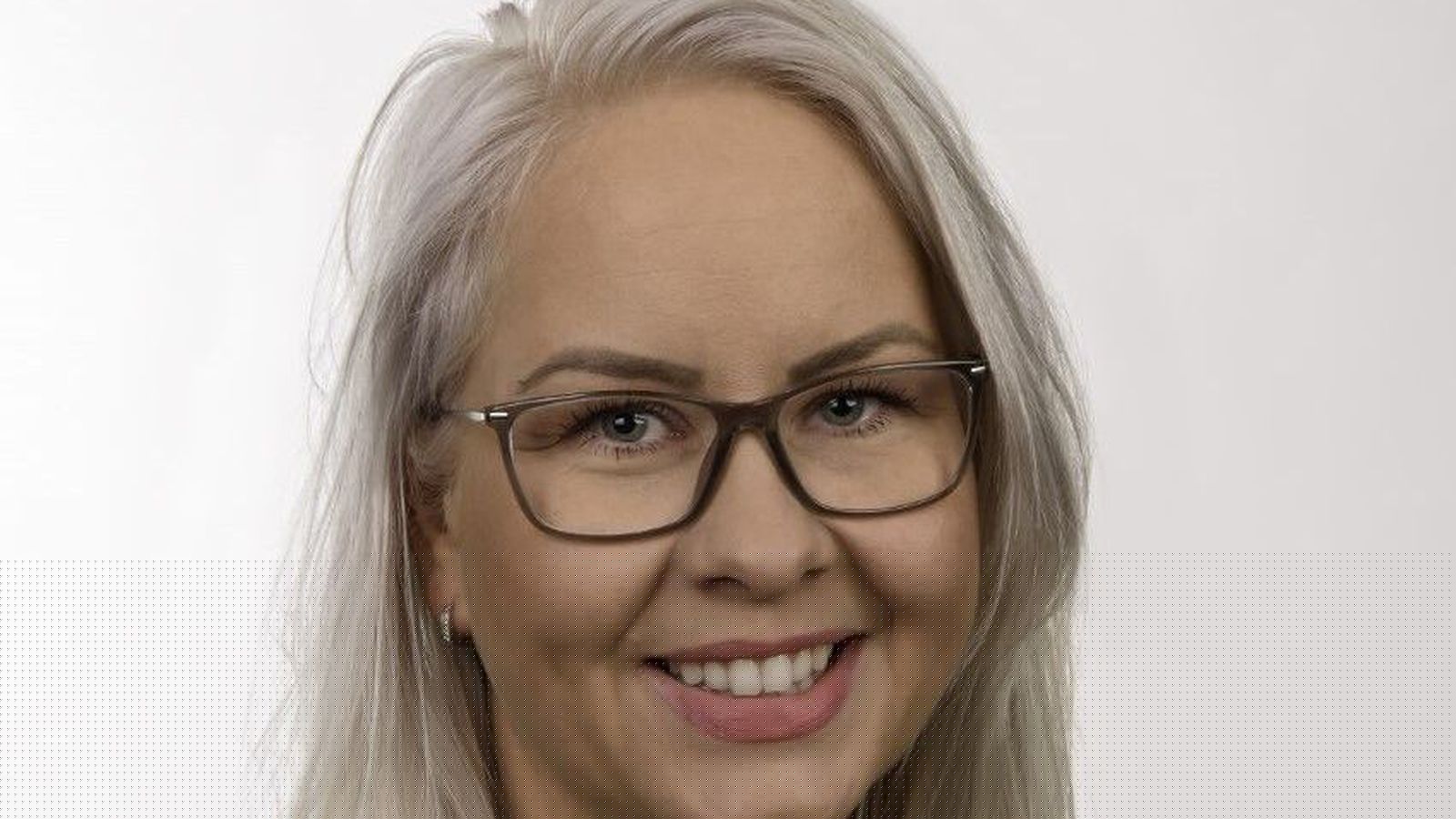 Tími til kominn að styðja öll fram­úr­skarandi ung­menni