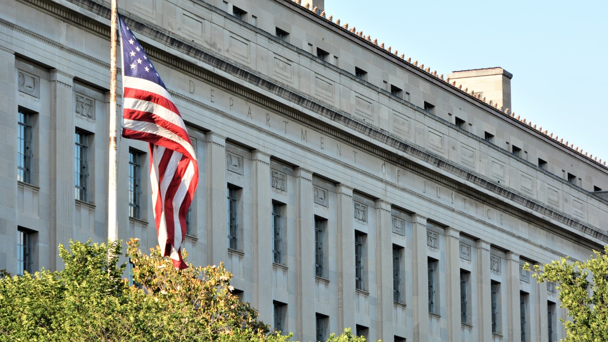 Fallout from Pretti probe deepens as prosecutors hint at a drastic move inside the DOJ