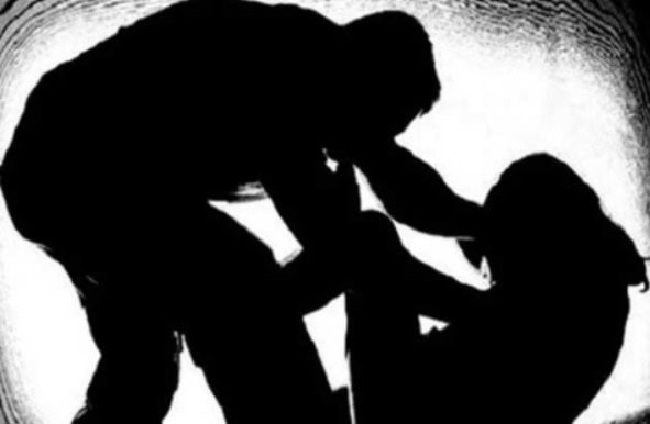 Rawalpindi cop booked for assaulting elderly mother, tearing her clothes