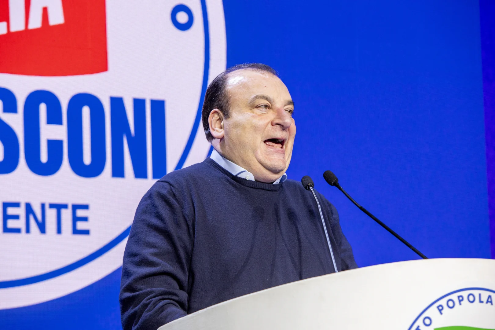 Martusciello: “Primi a completare la lista e anche alle regionali”
