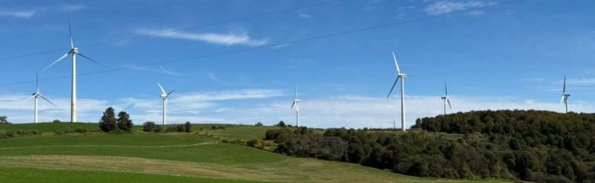 NY Wind Farm Turbines Meet Their End In Controlled Demolition