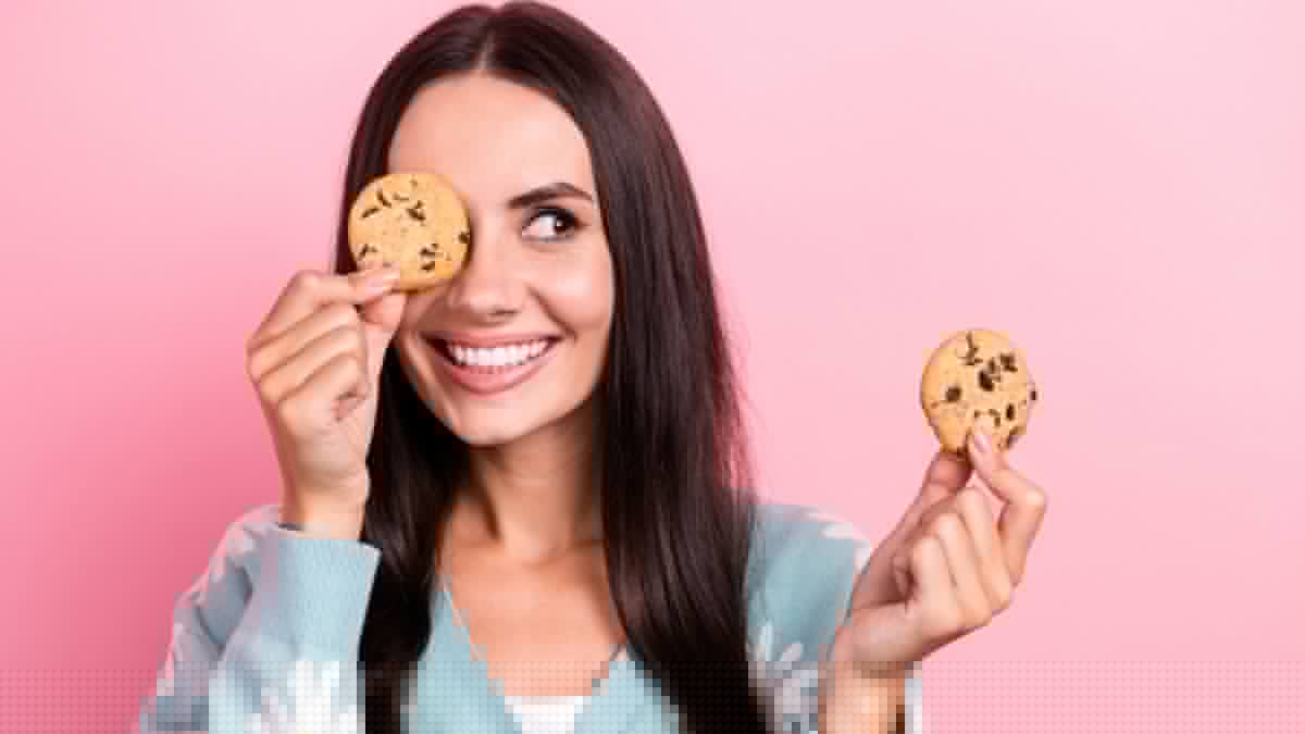 Score Free Treats and Deals for Chocolate Chip Cookie Day 2026!