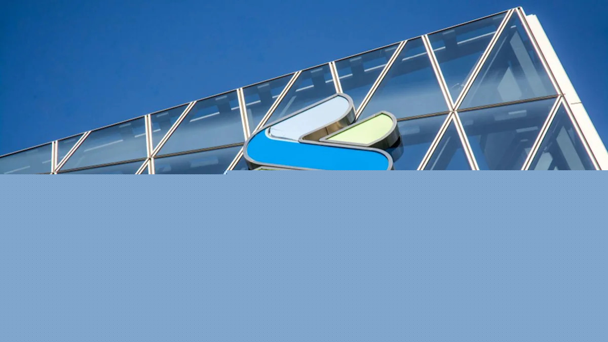 Standard Chartered rises as profit beats and guidance improves