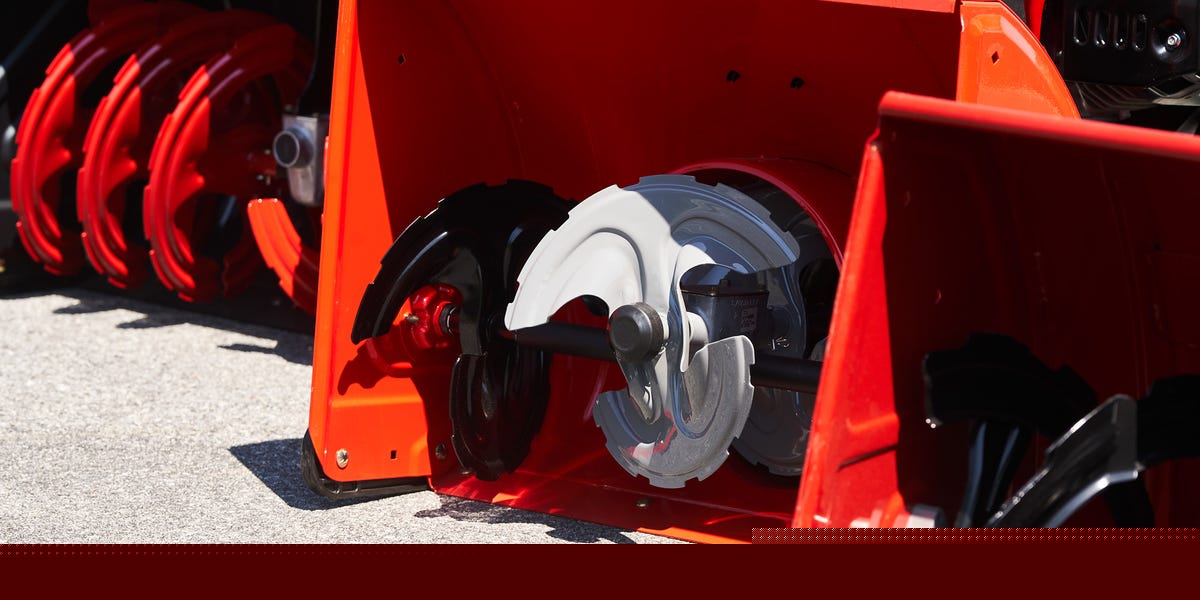 The 5 Best Gas Snowblowers Can Move Mountains (of Snow)
