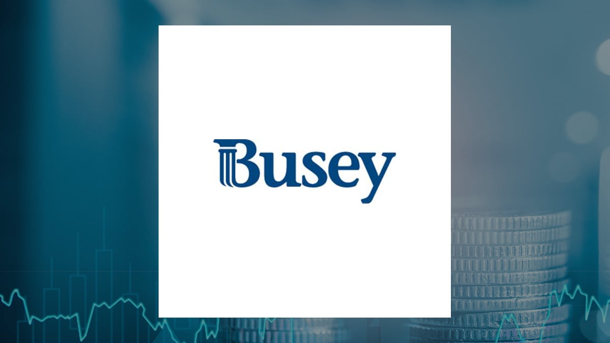 First Busey (NASDAQ:BUSE) Hits New 12-Month High Following Strong Earnings