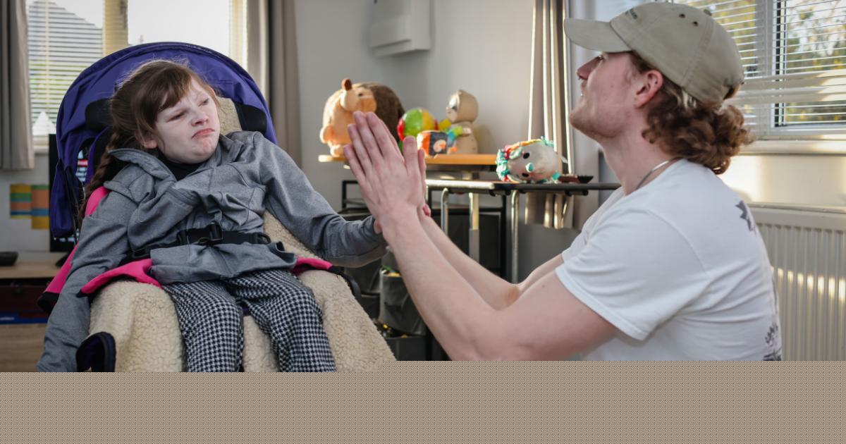 Charity to offer advice for families transitioning to adult services