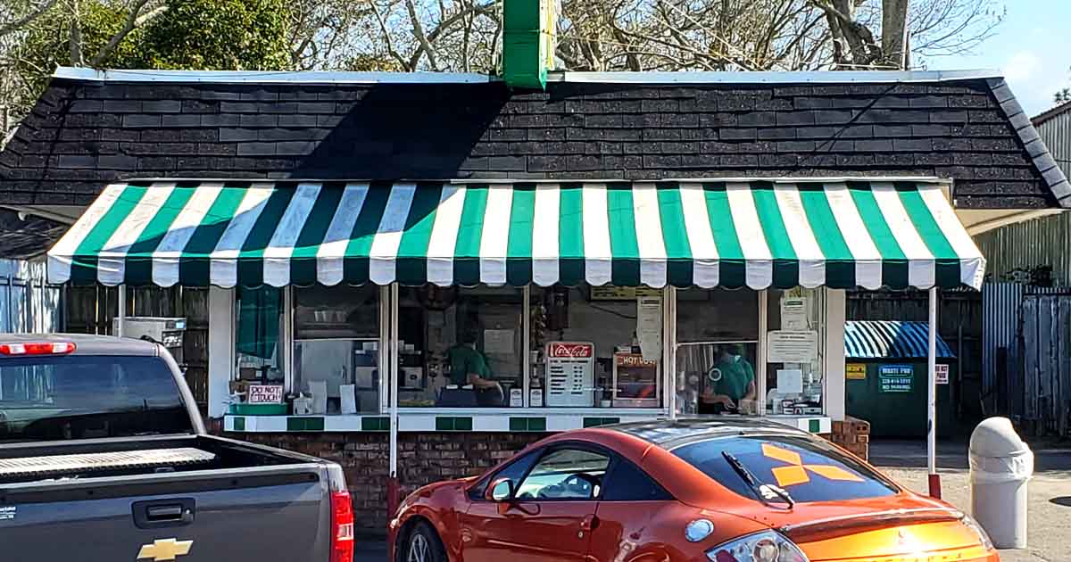 The Unfussy Drive-In In Mississippi Where You Can Dine For Less Than $10