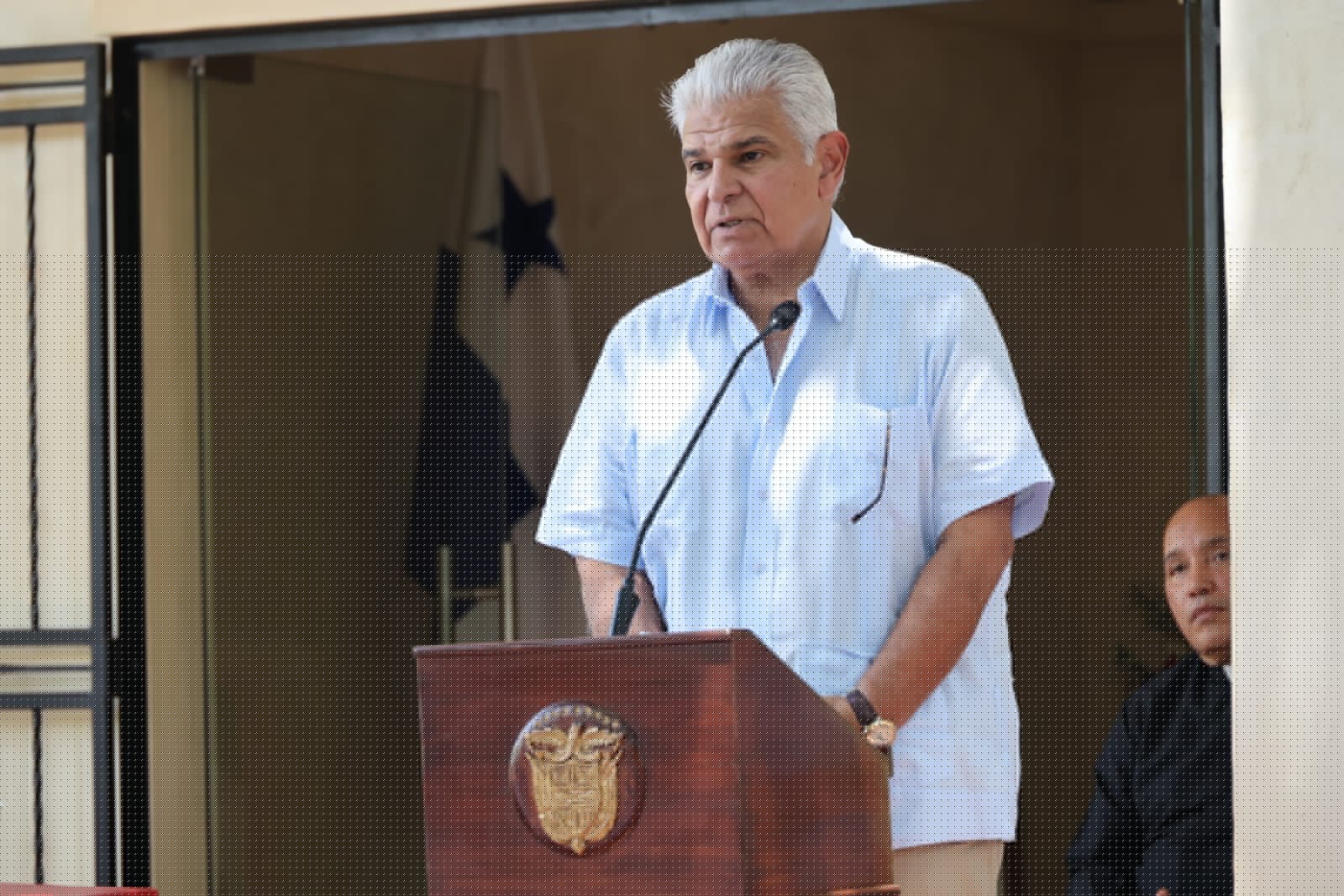 Canciller Martínez-Acha Vásquez acompaña al presidente Mulino en actos conmemorativos de los 38 años de la desaparición física de Arnulfo Arias Madrid