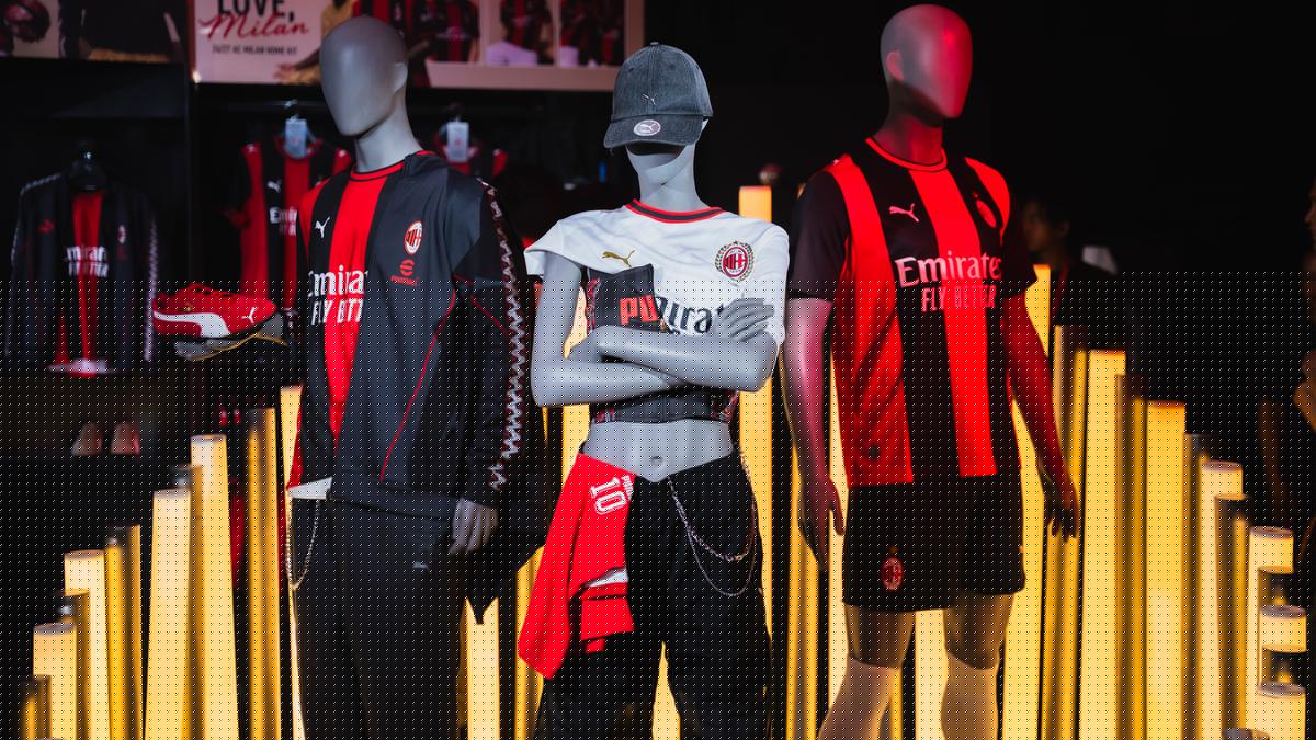 Jersey AC Milan Debut Dunia di Indonesia, dari Stadion ke Street Style
