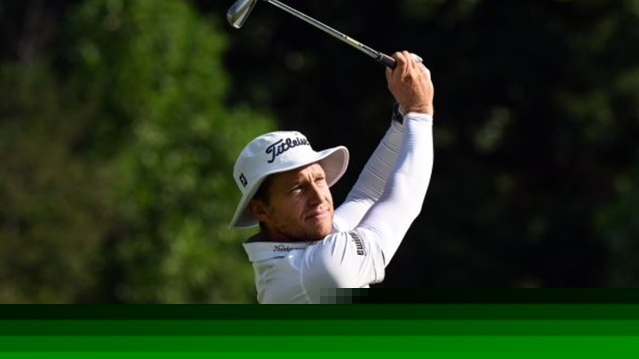 Peter Malnati Fires a Stunning 61 to Take Control at the Rocket Classic
