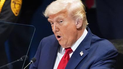 'Greatest con job', migrant 'invasion' and Sharia law in London: Trump's UN claims