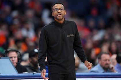 Malik Reneau leads Miami’s rally past Stanford
