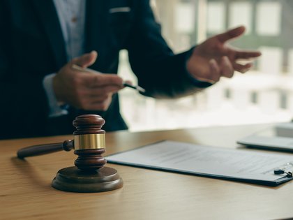 Court sides with psychedelic biotech, over hedge fund