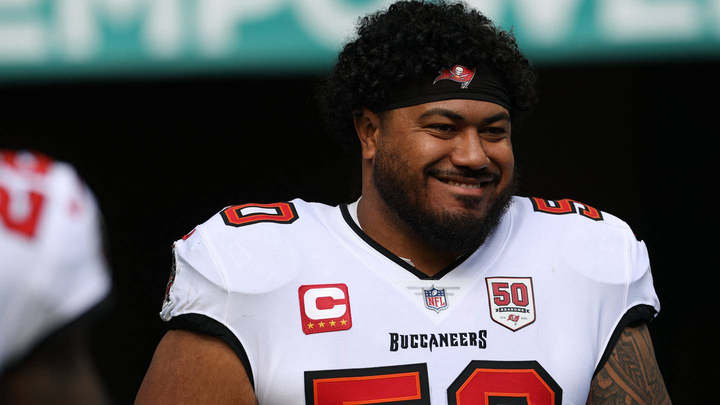 A Vita Vea trade may be too complicated for the Bears to pull off