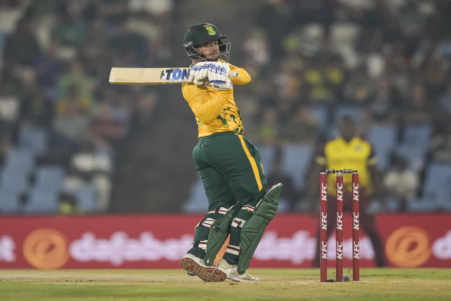 De Kock reveals using a borrowed bat to hit his thrilling 115 in Centurion