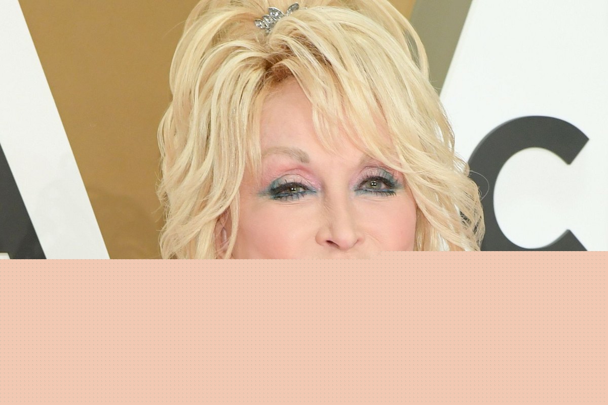 Dolly Parton Postpones Shows Due to ‘Health Challenges’