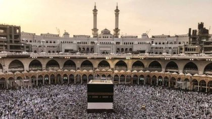Online Self-Booking Facility For Haj-2026 Flight Tickets Introduced