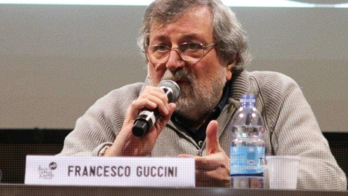 Francesco Guccini morto, esce a settembre il romanzo postumo “Calde le pere”: “È nato da un brogliaccio di cui mi ha parlato un mio amico, che ne ricavò anche un cabaret”