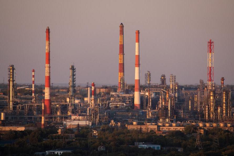 Europe can flatter Trump and sting Putin by ditching niche Russian fuels: Bousso