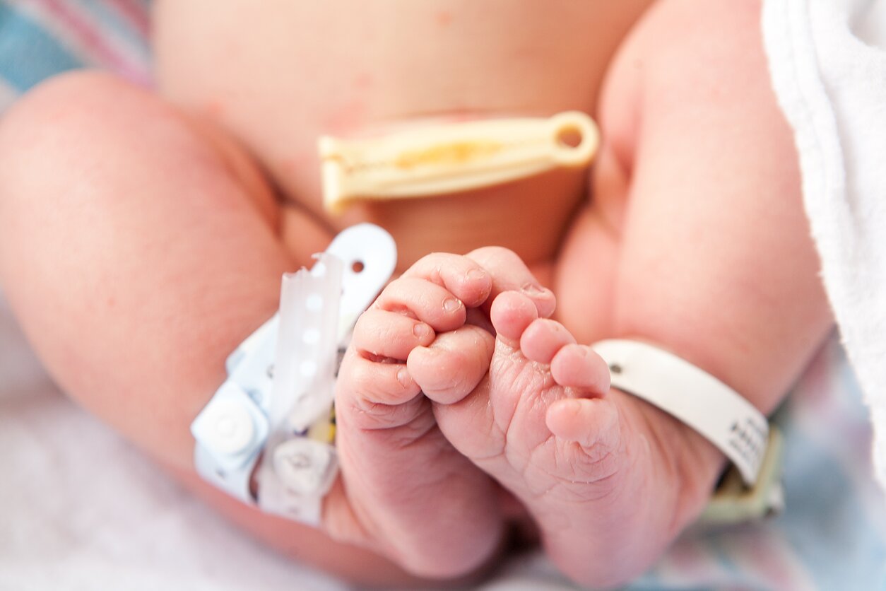 Santaros klinikose – širdies operacija vos 1160 g sveriančiam naujagimiui