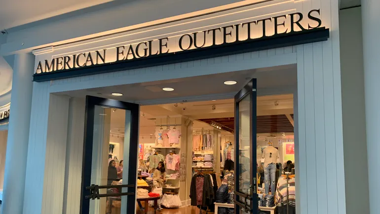 American Eagle Outfitters to open $41M North Carolina distribution center