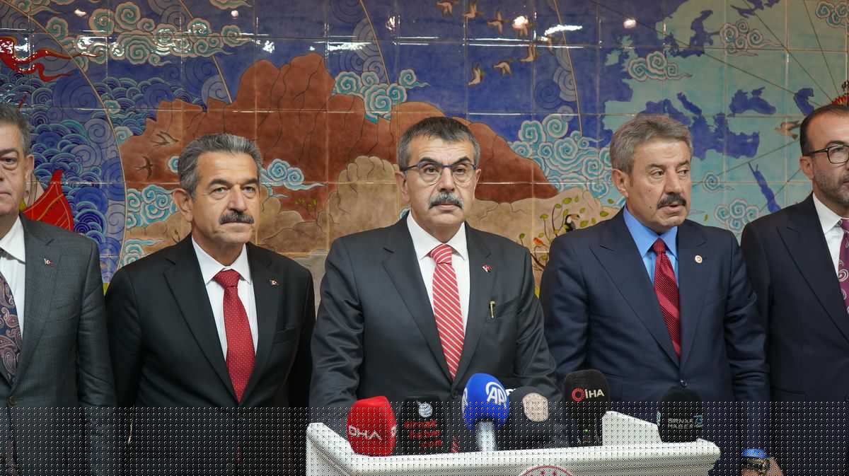 Bakan Tekin: Çerçeve yasayı sabote edilmesini engelleyerek süreci hedefe taşıyacağız