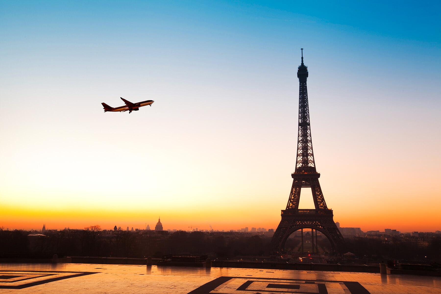 10 Websites That Will Actually Help You Snag a Cheap Flight Deal
