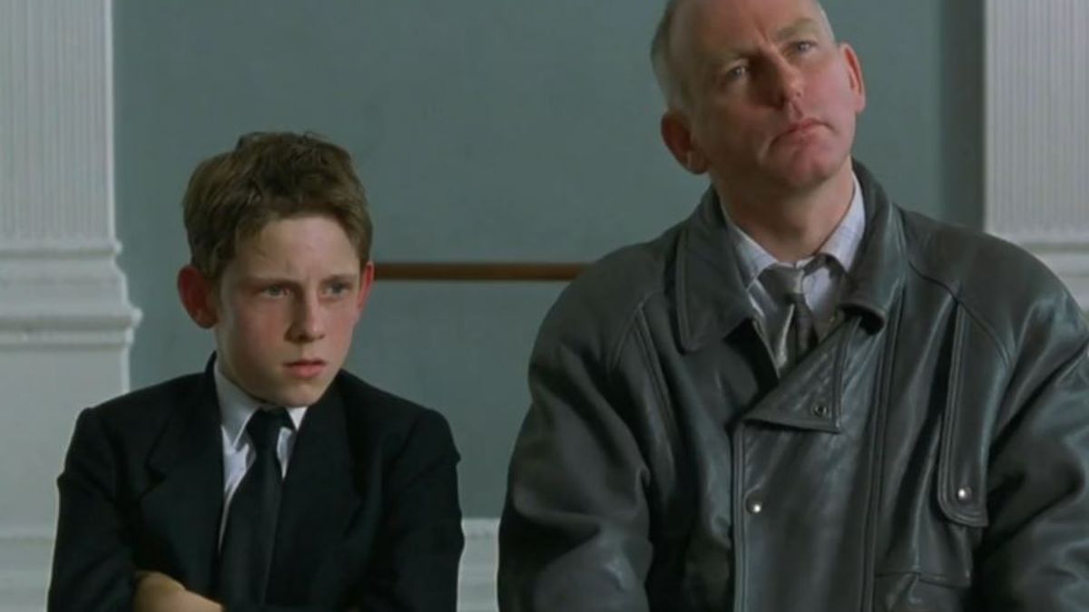 Where are the Billy Elliot cast now? Hit film back in cinemas 25 years after release