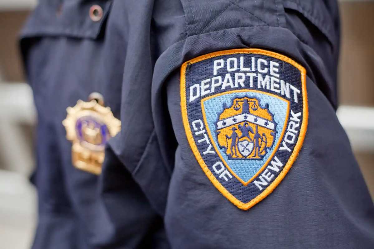 Corrupt ex-cop pleads guilty to charges in drug trafficking scheme