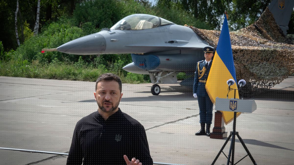 Ukraine-Krieg: F-16 im Luftkampf abgestürzt