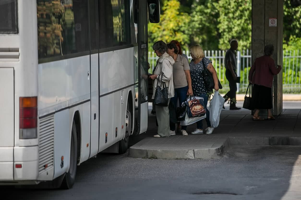 Dėl neveikiančio keltuvo negalią turinti Laura liko stotyje: į autobusą taip ir neįlipau