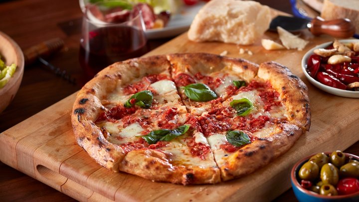 Antico Pizza Napoletana releases frozen pizzas in Costco stores