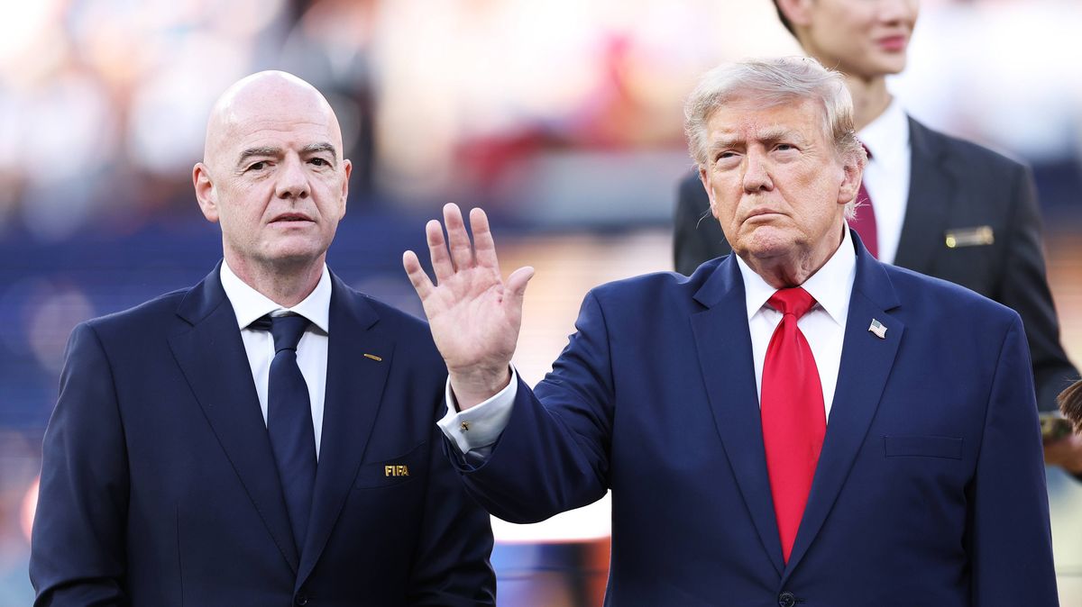 Donald Trump breaks Infantino silence with clear message for FIFA members