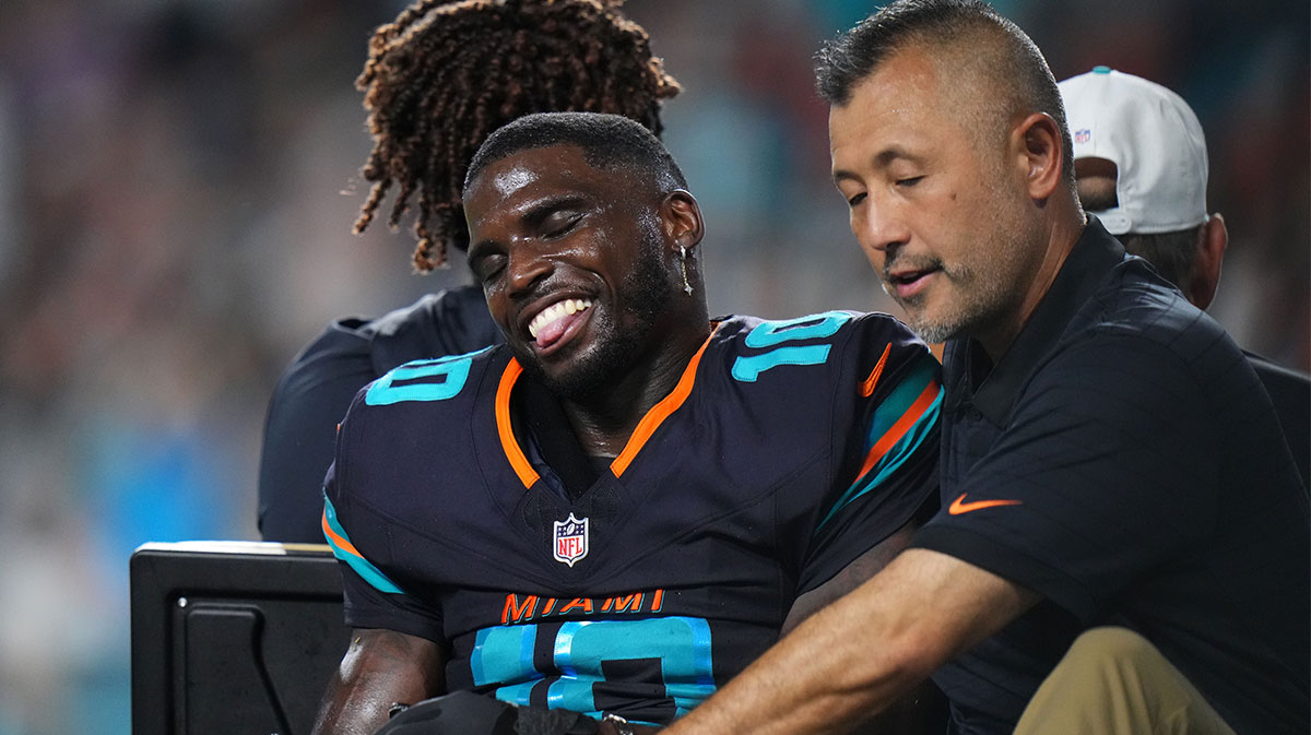 Dolphins WR Tyreek Hill plans to be ready for start of 2026 season after surgery