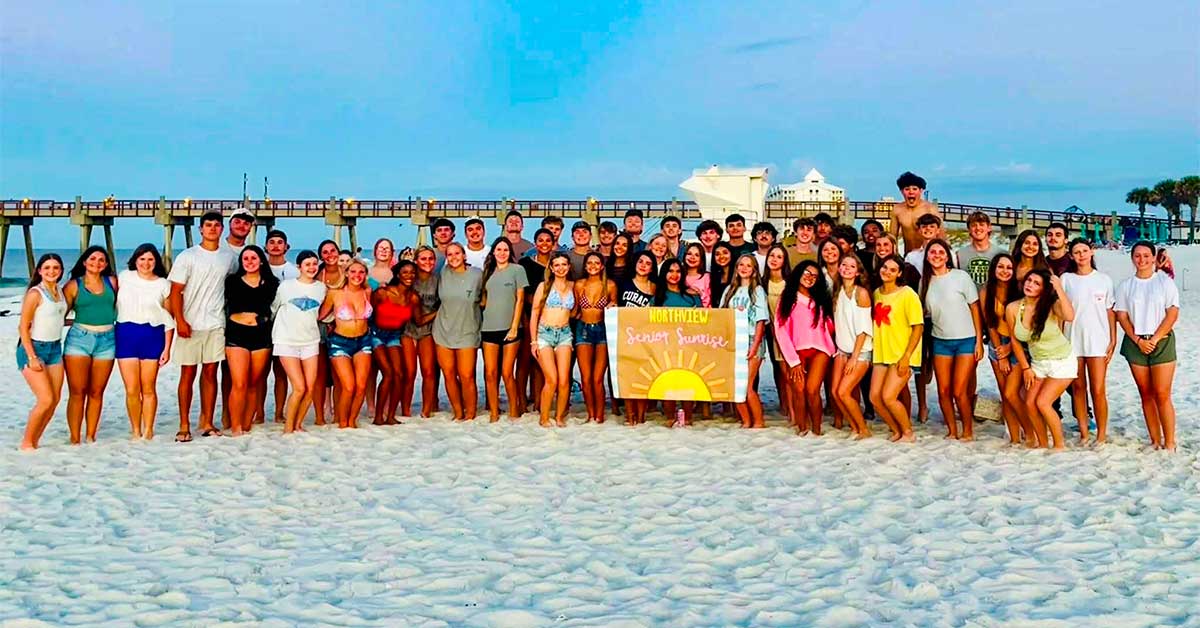 Northview Seniors Celebrate Senior Sunrise