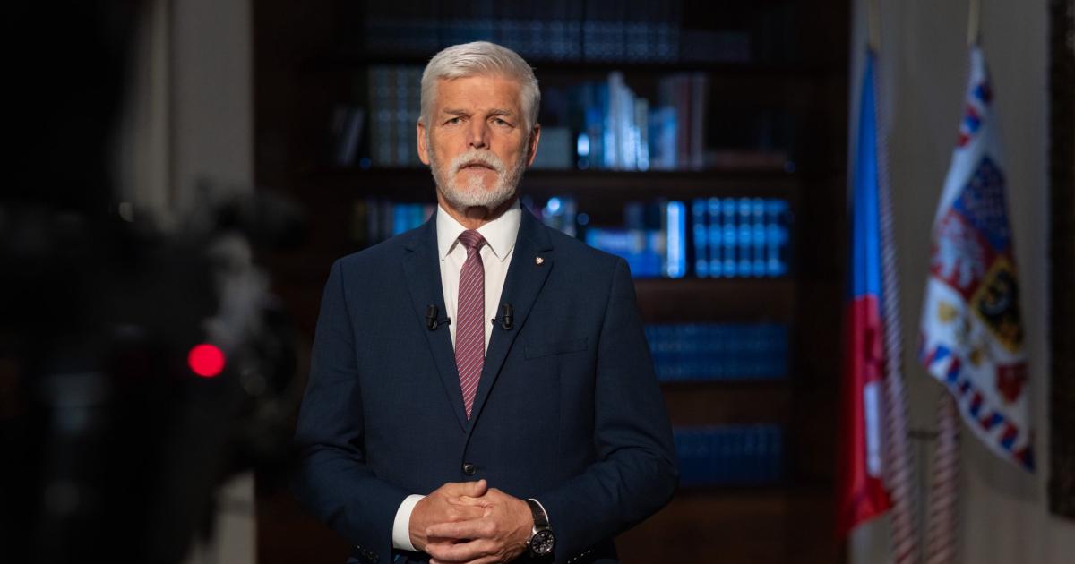 Názory a argumenty: Petr Hartman: Prezident slíbil, že bude po volbách dodržovat Ústavu ČR (audio)