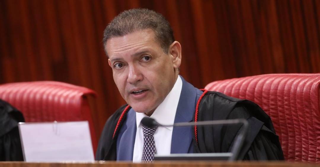 Nunes Marques mantém no ar post crítico a Flávio Bolsonaro e aos Estados Unidos