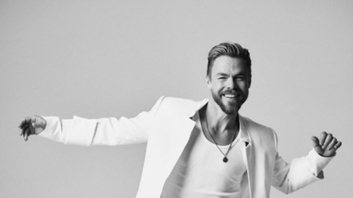 Derek Hough to Be Honored at Dancers Against Cancer Gala