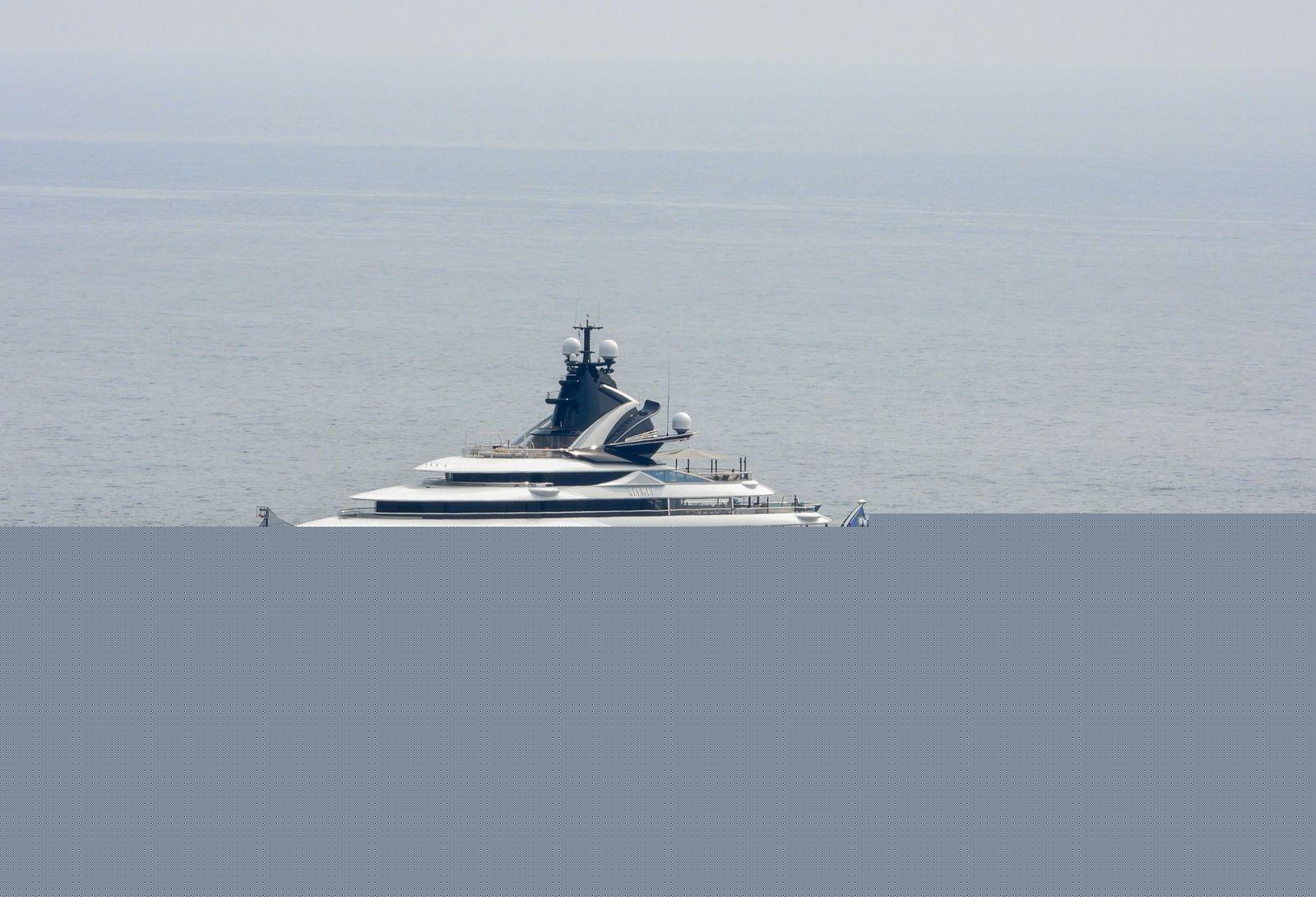 Two Super Yachts in Dubrovnik Aquatorium, One Belongs to Ex Google Boss