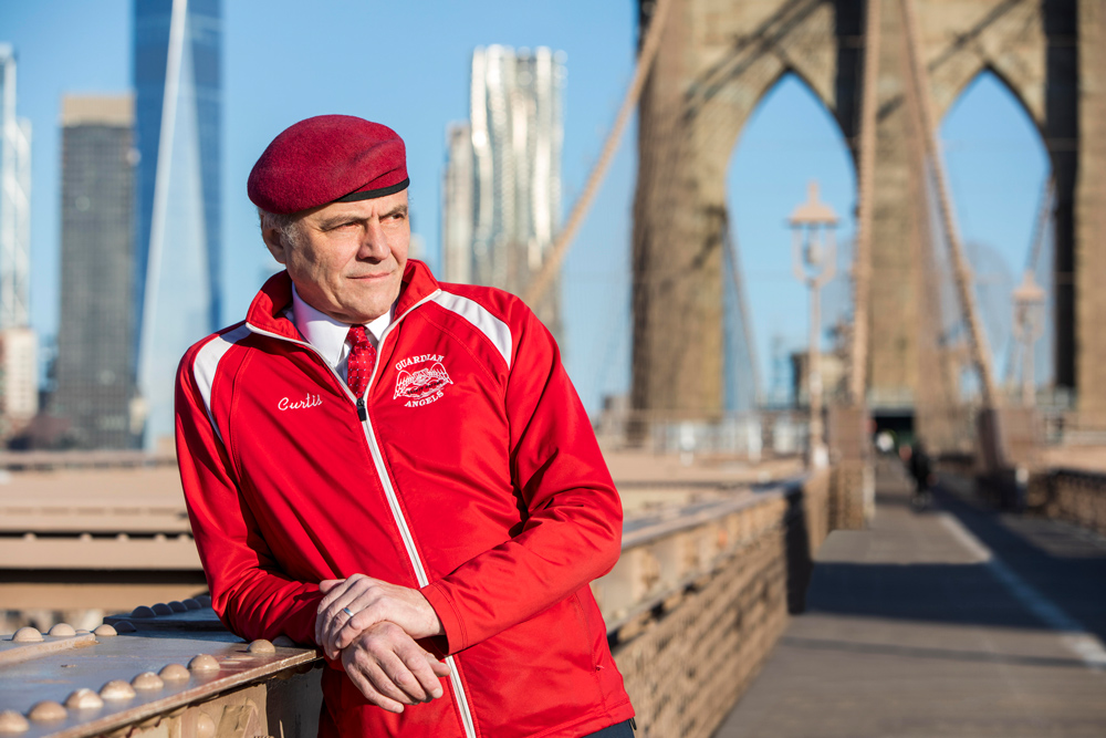 Curtis Sliwa, il terzo incomodo che rischia di decidere il destino di New York