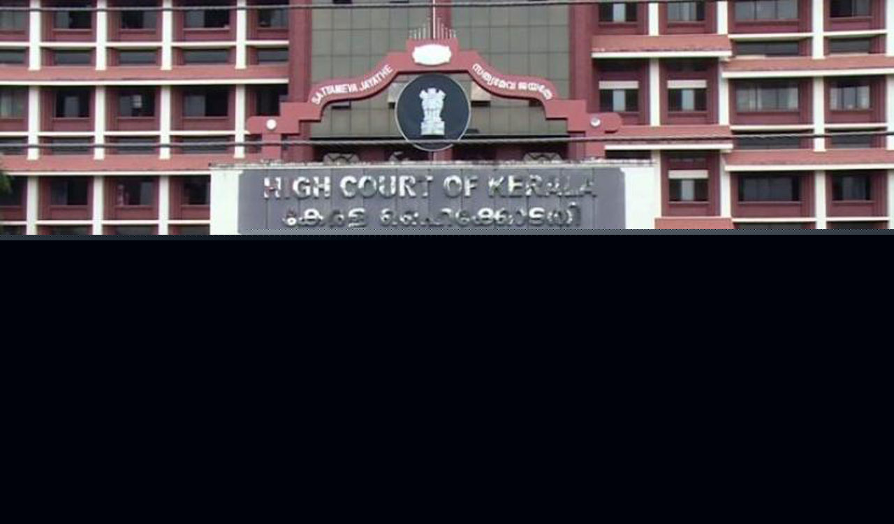 Kerala HC sets aside Centre’s refusal to renew FCRA certificates of two NGOs