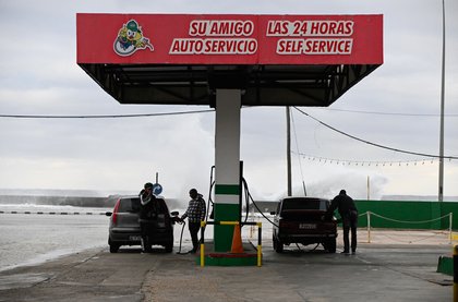 « Cuba va s’effondrer très bientôt » : Donald Trump asphyxie La Havane en coupant l'accès au pétrole