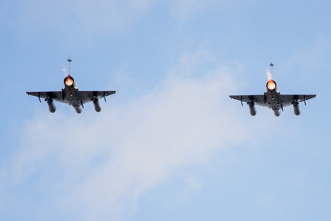 NATO naikintuvai vieną kartą kilo atpažinti ir lydėti Rusijos orlaivio