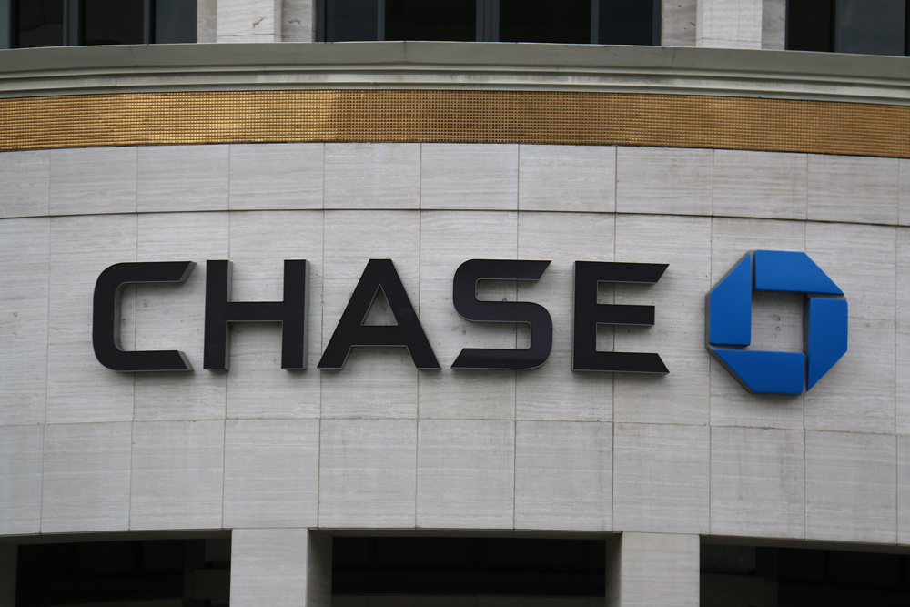 JPMorgan (JPM) Onboards Senior Bankers to Strengthen Mid-Cap Investment Banking