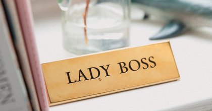Between two worlds: Colombian-American entrepreneur exudes girl power