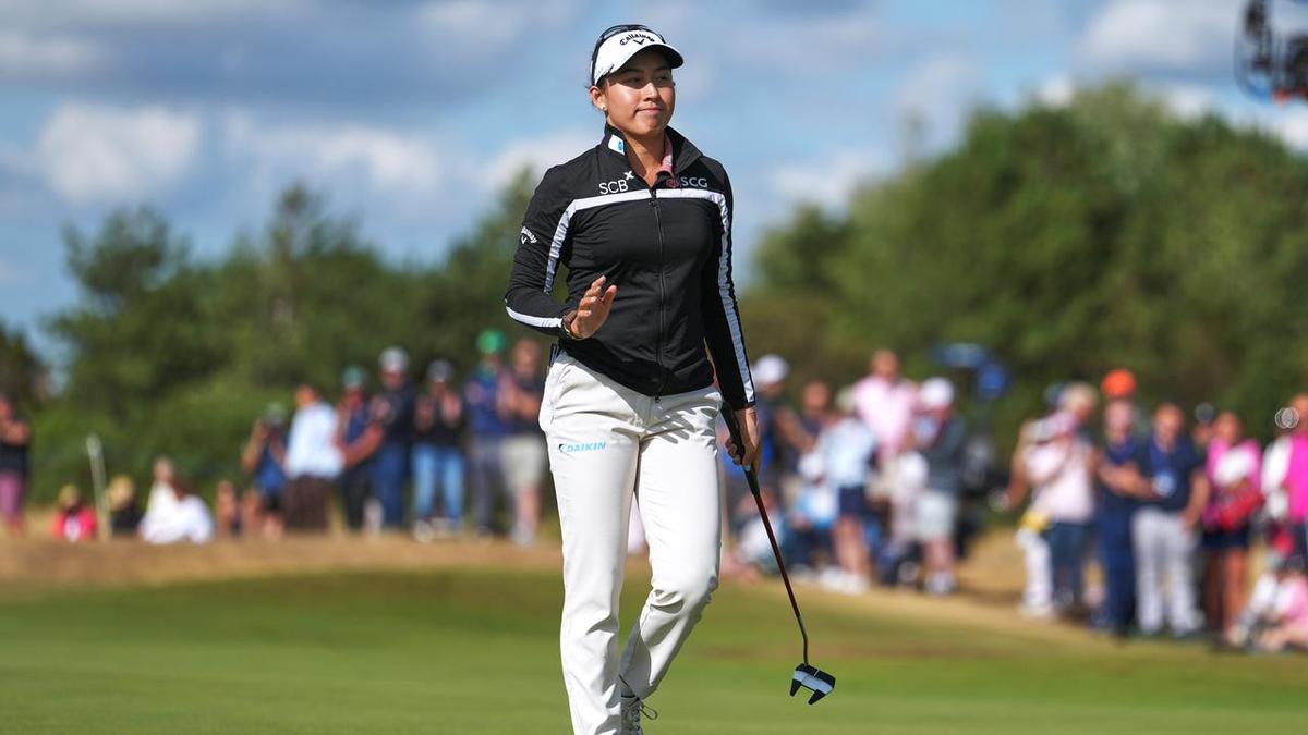 Aussie golfers struggle as Thitikul seizes Open lead