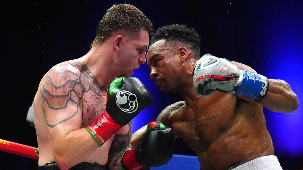 Callum Walsh, Denny’yi Puanla Yendi