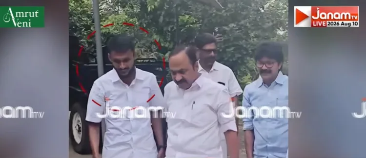 Keralam: Janam TV claims close links between CM VD Satheeshan and arrested drug trafficking accused