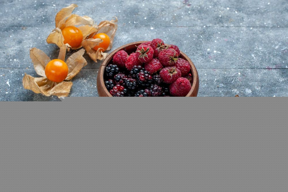 Cine a vânat trufe și a prins mure. De ce sunt amendați culegătorii de fructe de pădure