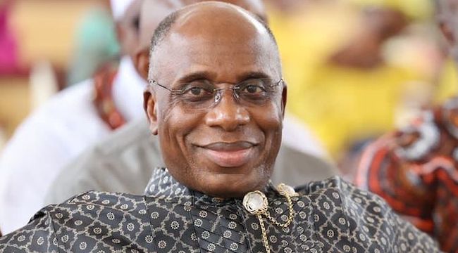 Amaechi warns Tinubu’s aides to stop attacking Catholic bishops, christians